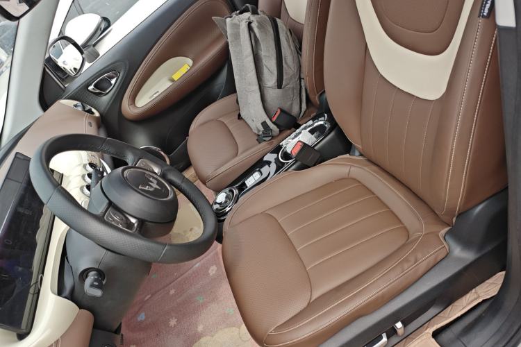 Used Wuling Bingo 2023 410 km Lingxi Deluxe Edition Left Front Seat