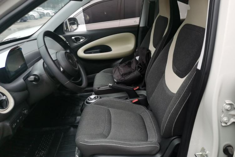 Used Wuling Bingo 2023 203km Light Edition Left Front Seat
