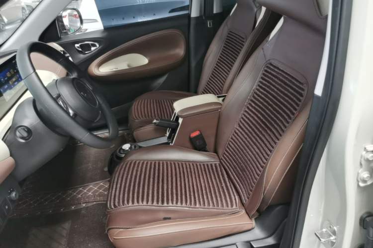 Used Wuling Bingo 2023 203km Comfort Edition Left Front Seat