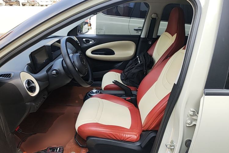 Used Wuling Bingo 2023 203km Light Edition Left Front Seat