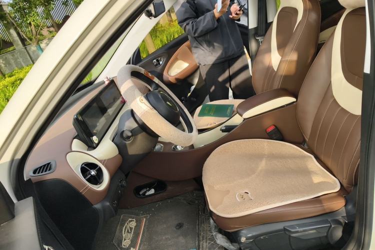 Used Wuling Bingo 2023 203km Comfort Edition Left Front Seat