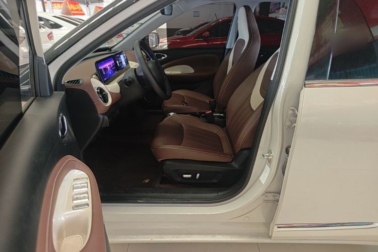 Used Wuling Bingo 2023 410 km Lingxi Deluxe Edition Left Front Seat