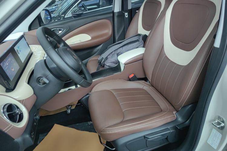 Used Wuling Bingo 2023 333km Enjoy+ Version Left Front Seat