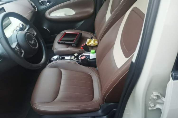 Used Wuling Bingo 2023 333 km Enjoyment Version Left Front Seat