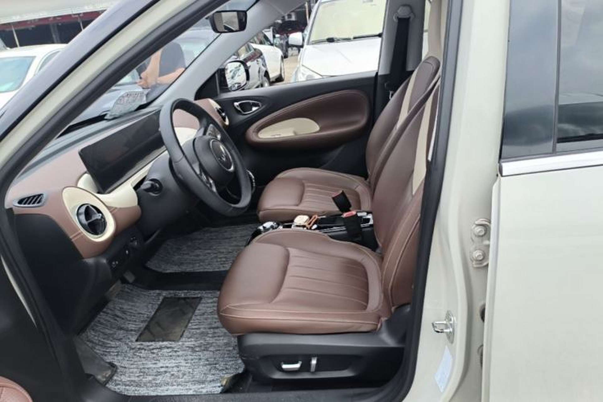 Used Wuling Bingo 2023 410 km Lingxi Deluxe Edition Left Front Seat