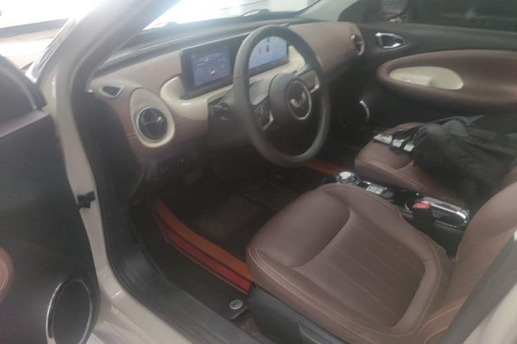 Used Wuling Bingo 2023 333 km Fast-Share Version Left Front Seat