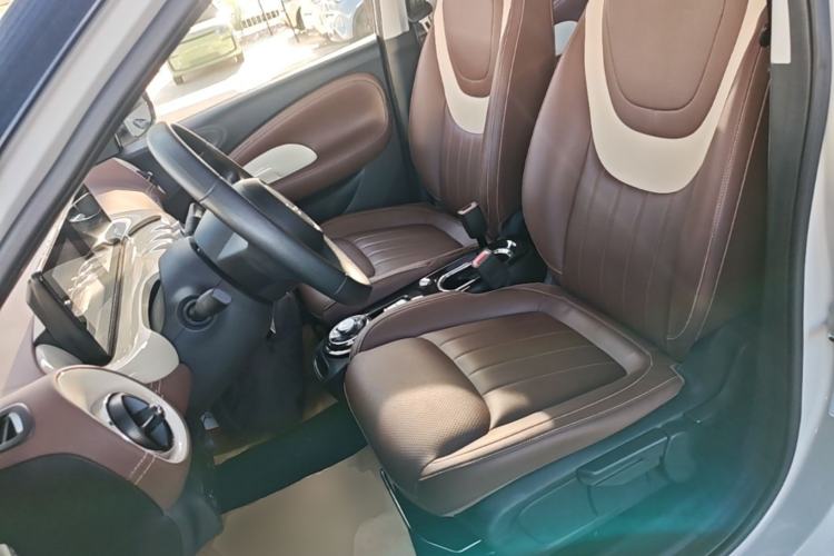 Used Wuling Bingo 2023 333 km Enjoyment Version Left Front Seat