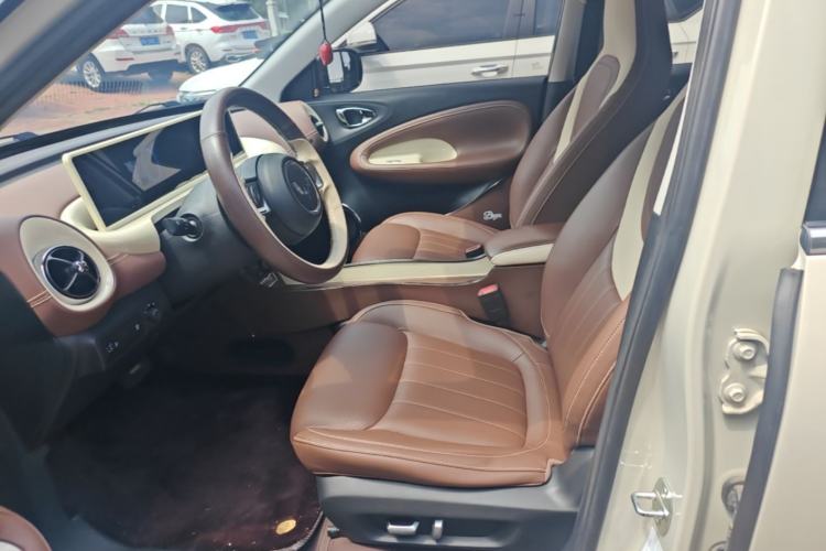 Used Wuling Bingo 2023 410 km Lingxi Deluxe Edition Left Front Seat