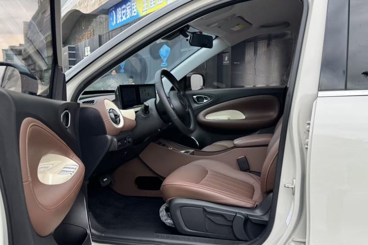 Used Wuling Bingo 2023 333 km Enjoyment Version Left Front Seat