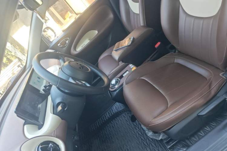 Used Wuling Bingo 2023 333 km Enjoyment Version Left Front Seat