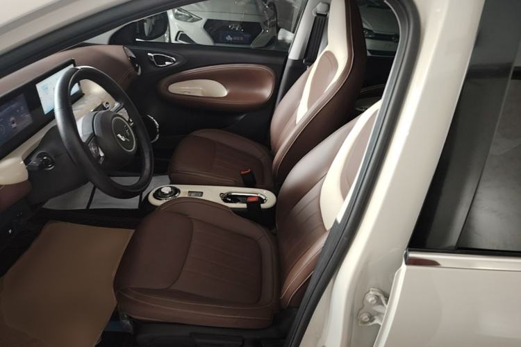 Used Wuling Bingo 2023 333 km Enjoyment Version Left Front Seat