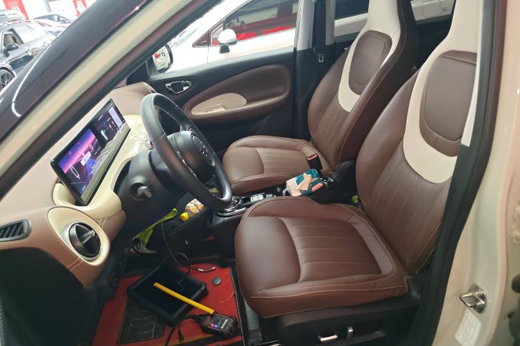 Used Wuling Bingo 2023 333 km Lingxi Connected Version Left Front Seat