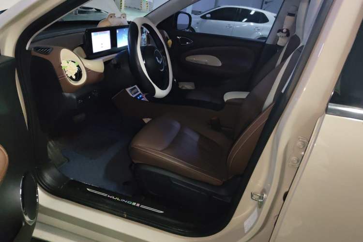 Used Wuling Bingo 2023 333km Enjoy+ Version Left Front Seat