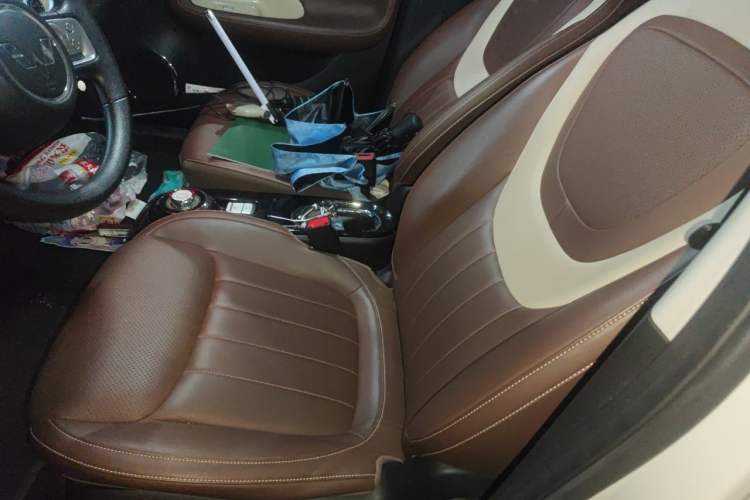Used Wuling Bingo 2023 333 km Enjoyment Version Left Front Seat
