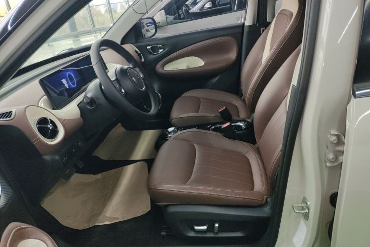 Used Wuling Bingo 2023 333 km Lingxi Connected+ Version Left Front Seat