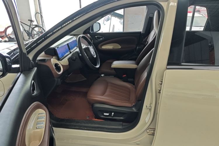 Used Wuling Bingo 2023 410 km Lingxi Deluxe Edition Left Front Seat