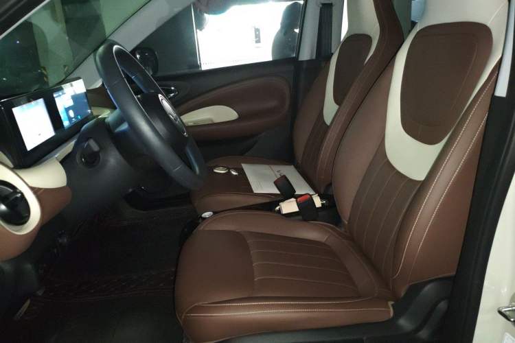 Used Wuling Bingo 2023 333km Enjoy+ Version Left Front Seat