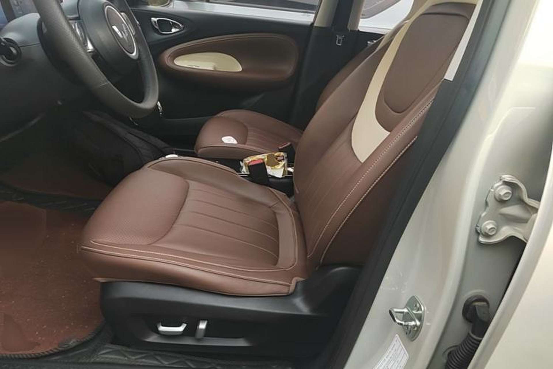 Used Wuling Bingo 2023 333 km Lingxi Connected Version Left Front Seat