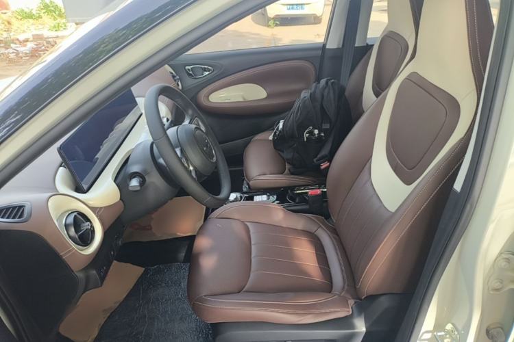 Used Wuling Bingo 2023 333 km Lingxi Connected+ Version Left Front Seat