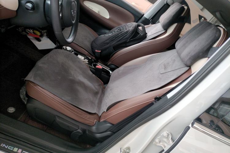 Used Wuling Bingo 2023 333 km Enjoyment Version Left Front Seat