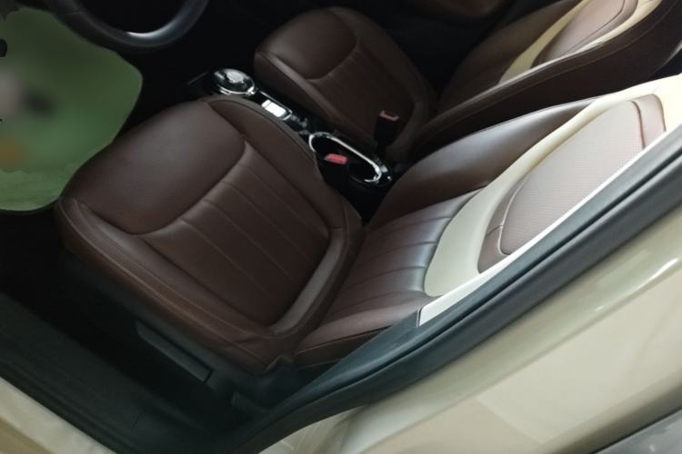 Used Wuling Bingo 2023 333km Enjoy+ Version Left Front Seat
