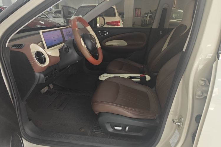 Used Wuling Bingo 2023 410 km Lingxi Deluxe Edition Left Front Seat
