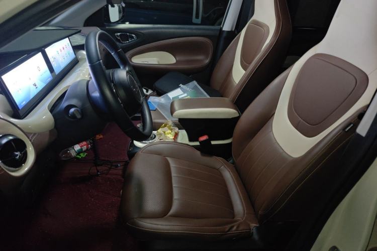Used Wuling Bingo 2023 410 km Lingxi Deluxe Edition Left Front Seat
