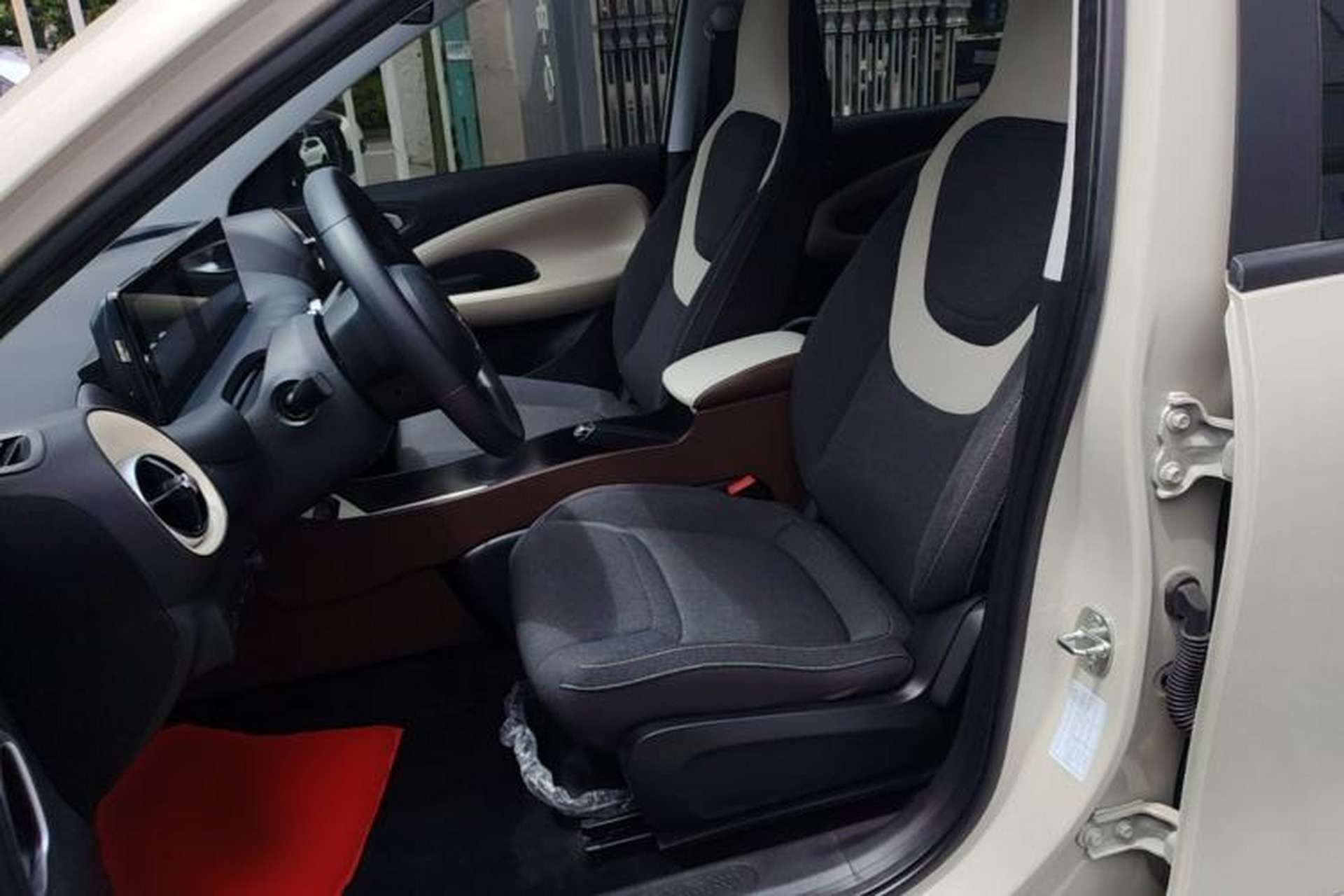Used Wuling Bingo 2023 333 km Fast-Share Version Left Front Seat