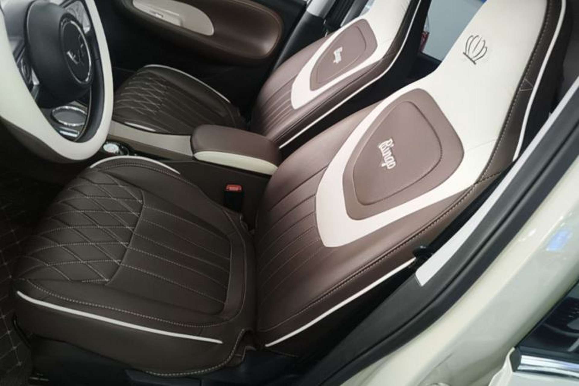 Used Wuling Bingo 2023 333 km Enjoyment Version Left Front Seat