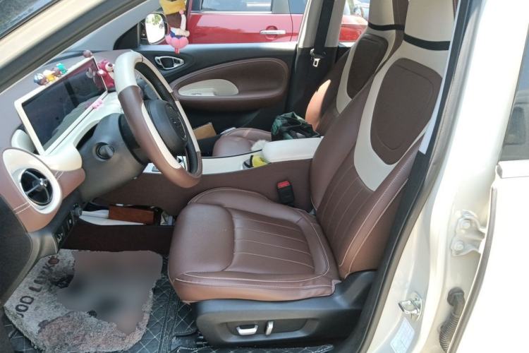 Used Wuling Bingo 2023 333 km Lingxi Connected Version Left Front Seat