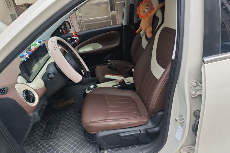 Used Wuling Bingo 2023 203km Comfort Edition Left Front Seat