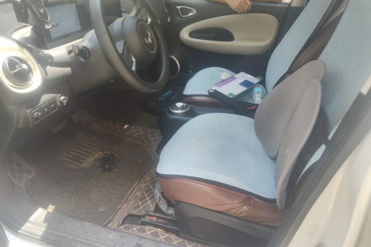 Used Wuling Bingo 2023 333 km Fast-Share Version Left Front Seat