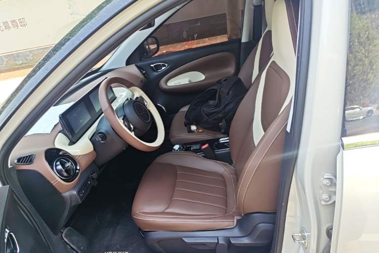 Used Wuling Bingo 2023 333 km Enjoyment Version Left Front Seat
