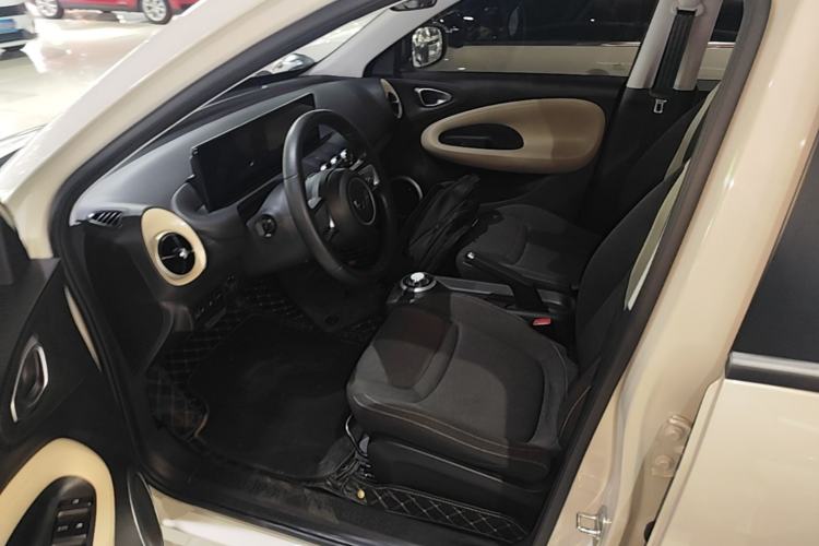Used Wuling Bingo 2023 333 km Fast-Share Version Left Front Seat
