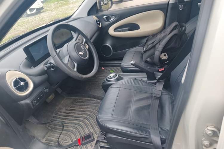 Used Wuling Bingo 2023 333 km Fast-Share Version Left Front Seat