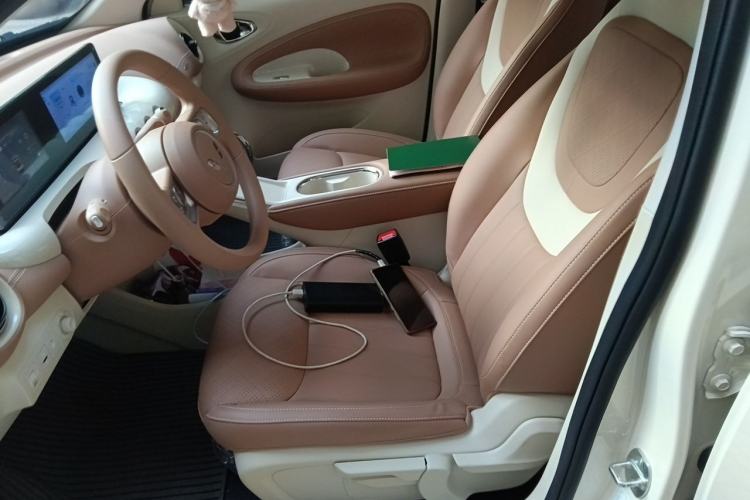 Used Wuling Bingo 2023 333 km Lingxi Connected+ Version Left Front Seat