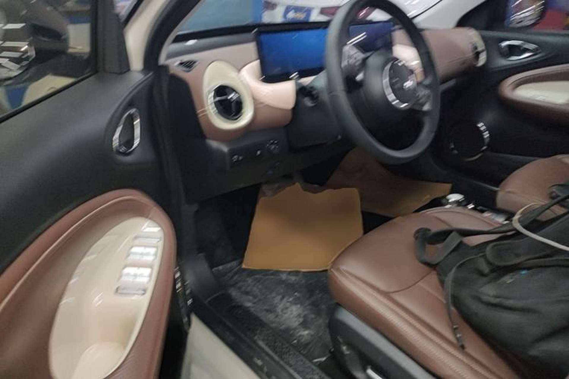 Used Wuling Bingo 2023 333 km Lingxi Connected+ Version Left Front Seat