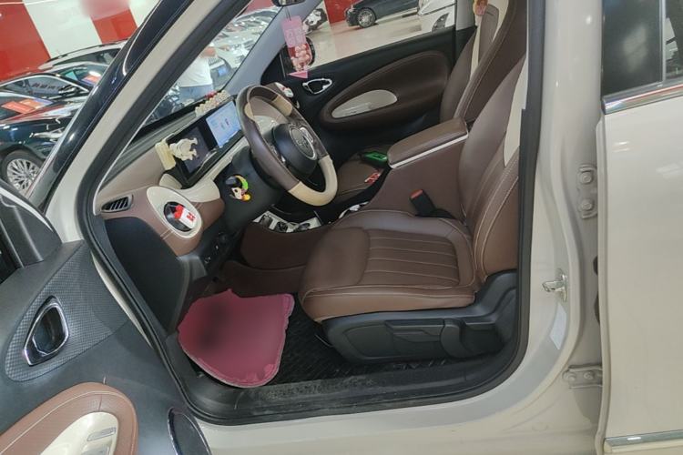 Used Wuling Bingo 2023 333 km Enjoyment Version Left Front Seat
