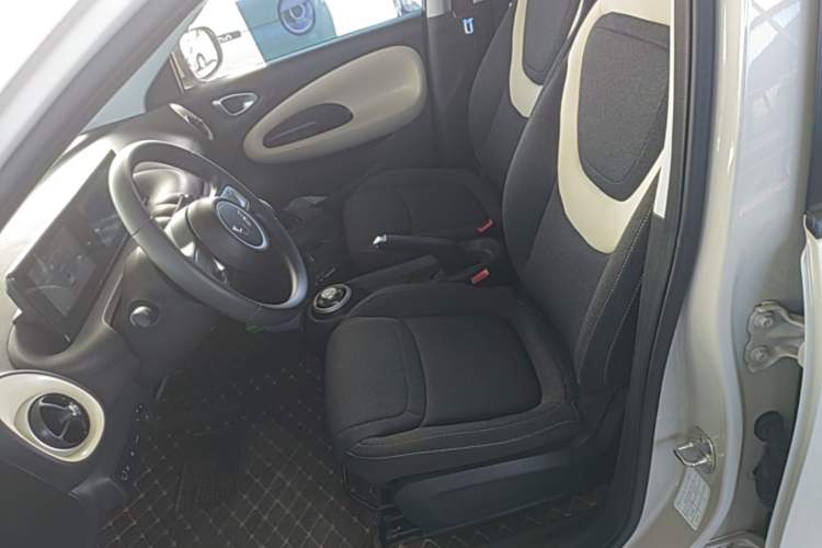 Used Wuling Bingo 2023 333 km Fast-Share Version Left Front Seat