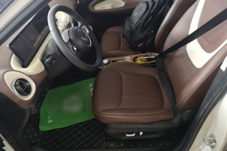 Used Wuling Bingo 2023 333 km Lingxi Connected+ Version Left Front Seat
