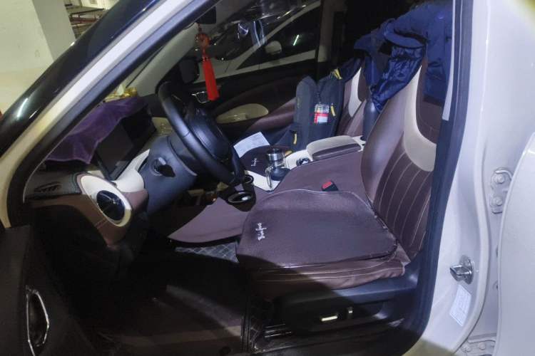 Used Wuling Bingo 2023 333 km Lingxi Connected+ Version Left Front Seat