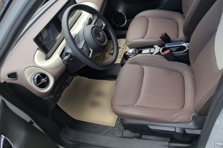 Used Wuling Bingo 2023 333km Enjoy+ Version Left Front Seat
