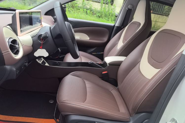 Used Wuling Bingo 2023 203km Comfort Edition Left Front Seat