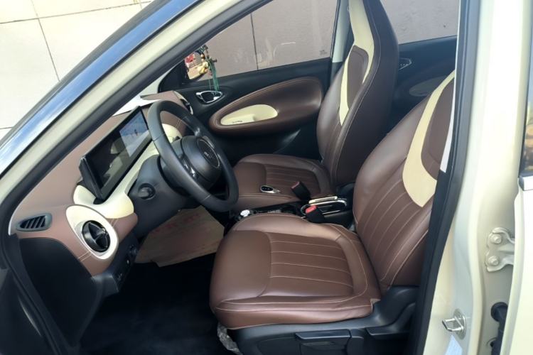 Used Wuling Bingo 2023 333 km Lingxi Connected+ Version Left Front Seat