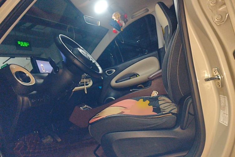 Used Wuling Bingo 2023 203km Light Edition Left Front Seat