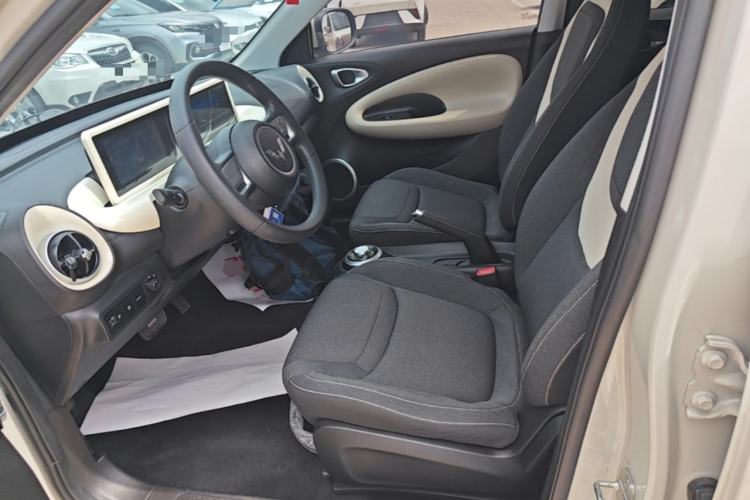 Used Wuling Bingo 2023 333 km Fast-Share Version Left Front Seat