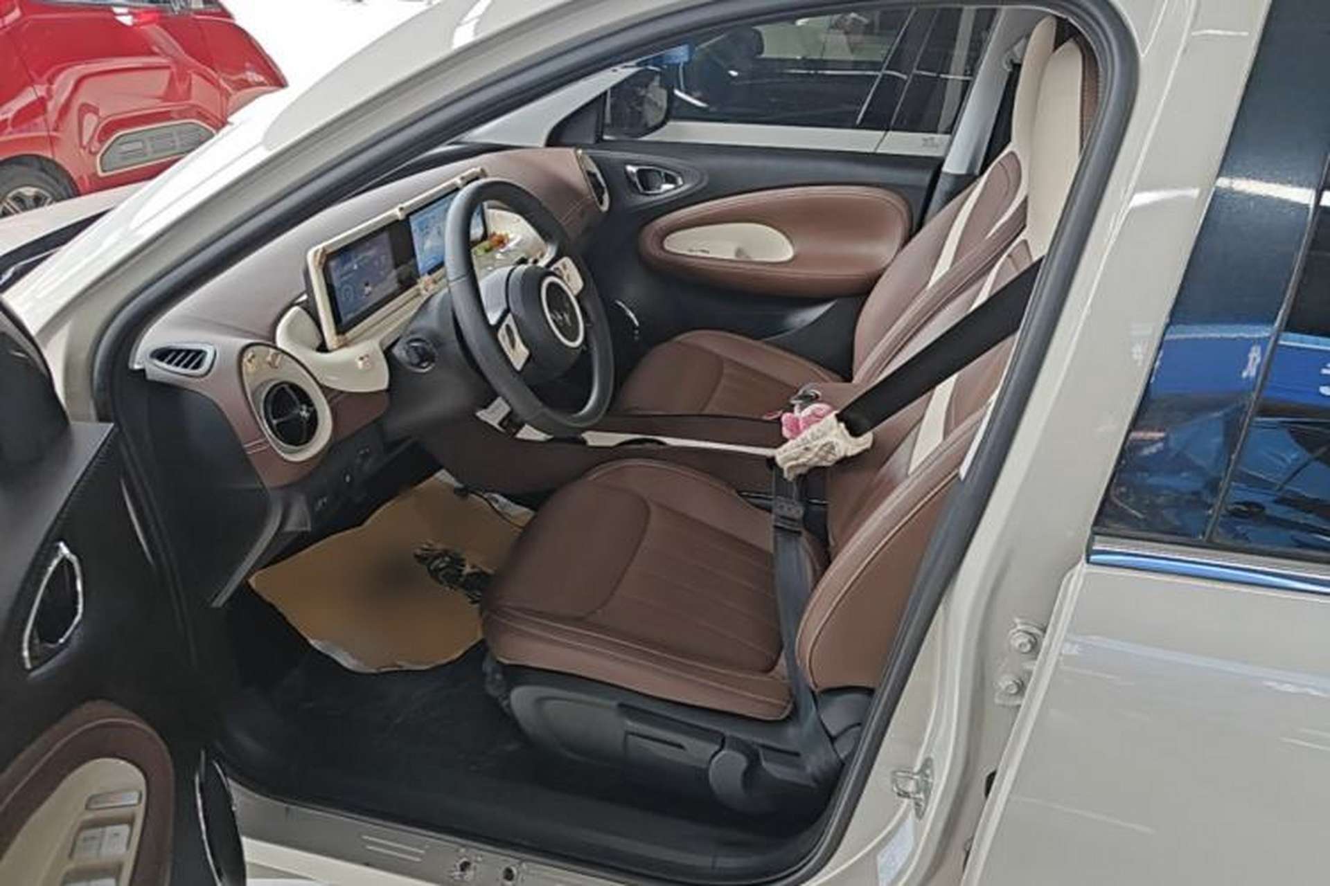Used Wuling Bingo 2023 333km Enjoy+ Version Left Front Seat