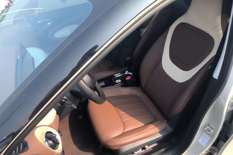 Used Wuling Bingo 2023 410 km Lingxi Deluxe Edition Left Front Seat