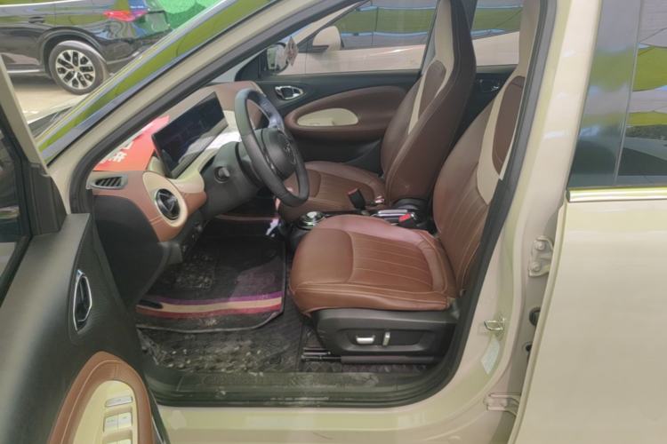 Used Wuling Bingo 2023 333 km Lingxi Connected Version Left Front Seat