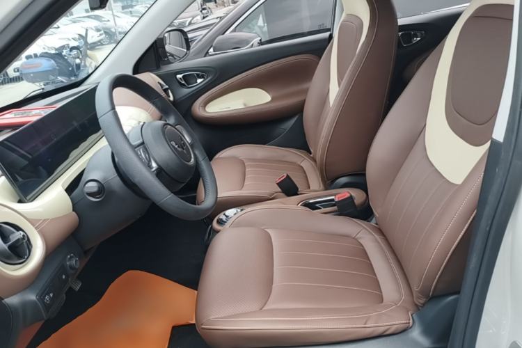 Used Wuling Bingo 2023 333 km Lingxi Connected Version Left Front Seat